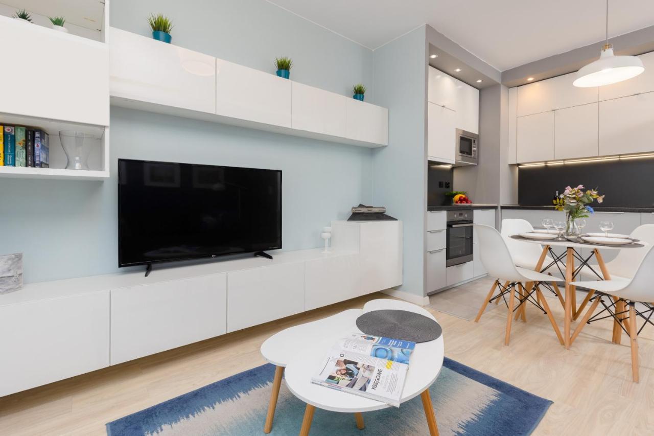 Warsaw Sokolowska One Bedroom Apartament By Noclegi Renters Kültér fotó